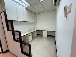 Pemimpin Industrial Building (D20), Factory #455754821